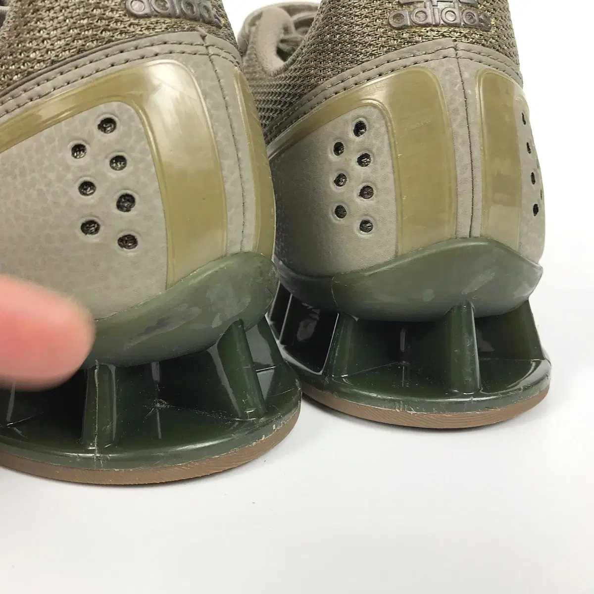 thumbnail-7